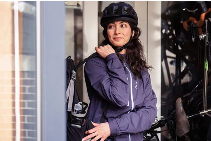 مهشید هادی: وقتی به کانادا پناهنده شدم تنها دارایی من دوچرخه‌ام بود